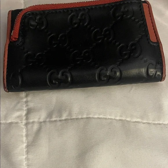 Gucci Black and Brown Embossed Wallet - Picture 3 of 4